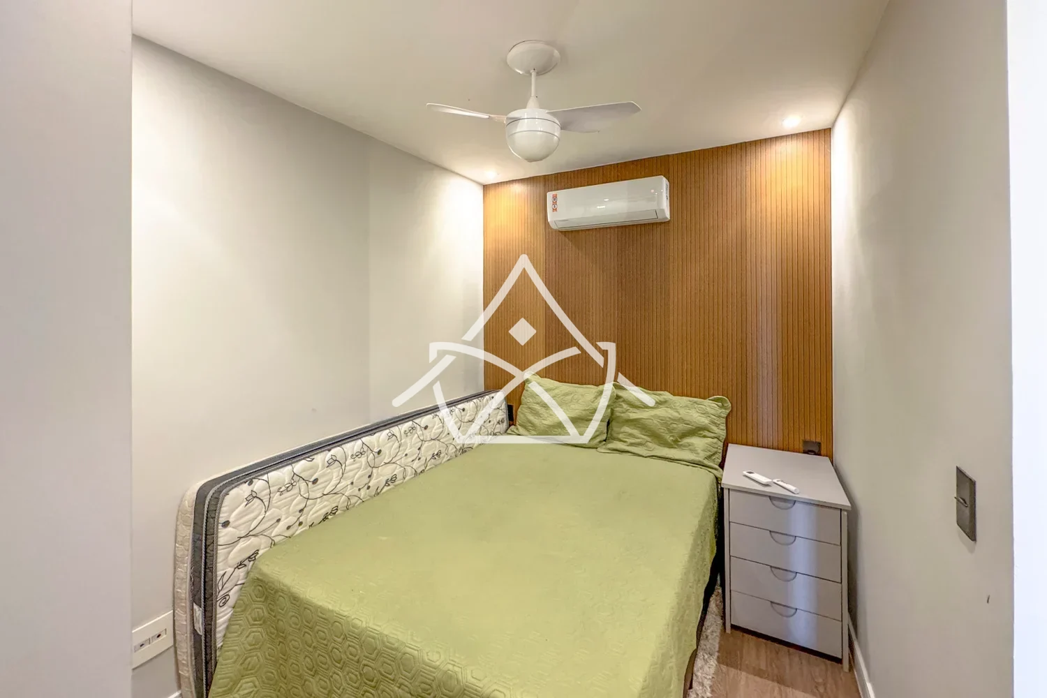 Casa com Energia Solar no Riviera Del Sol no Recreio dos Bandeirantes