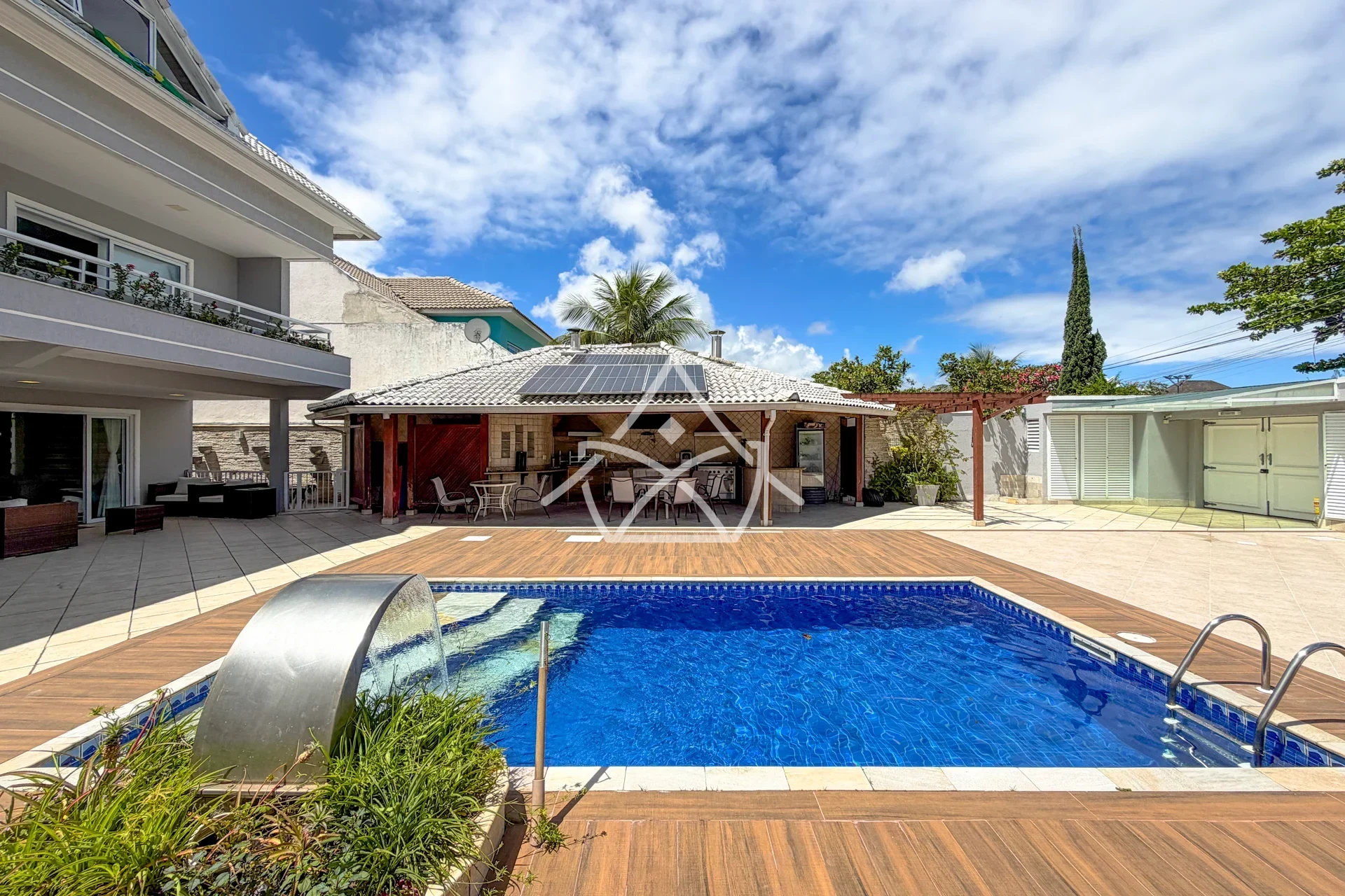Casa com Sótão no Vivendas do Sol no Recreio dos Bandeirantes