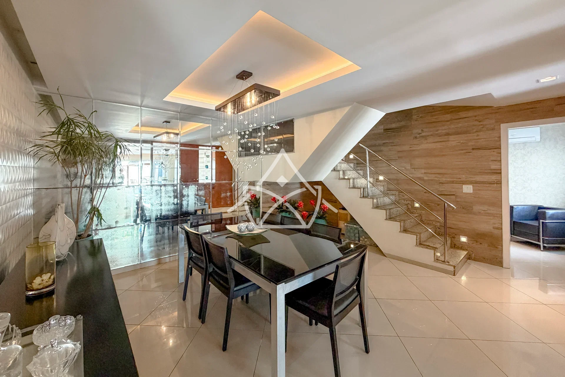 Casa com Sótão no Vivendas do Sol no Recreio dos Bandeirantes