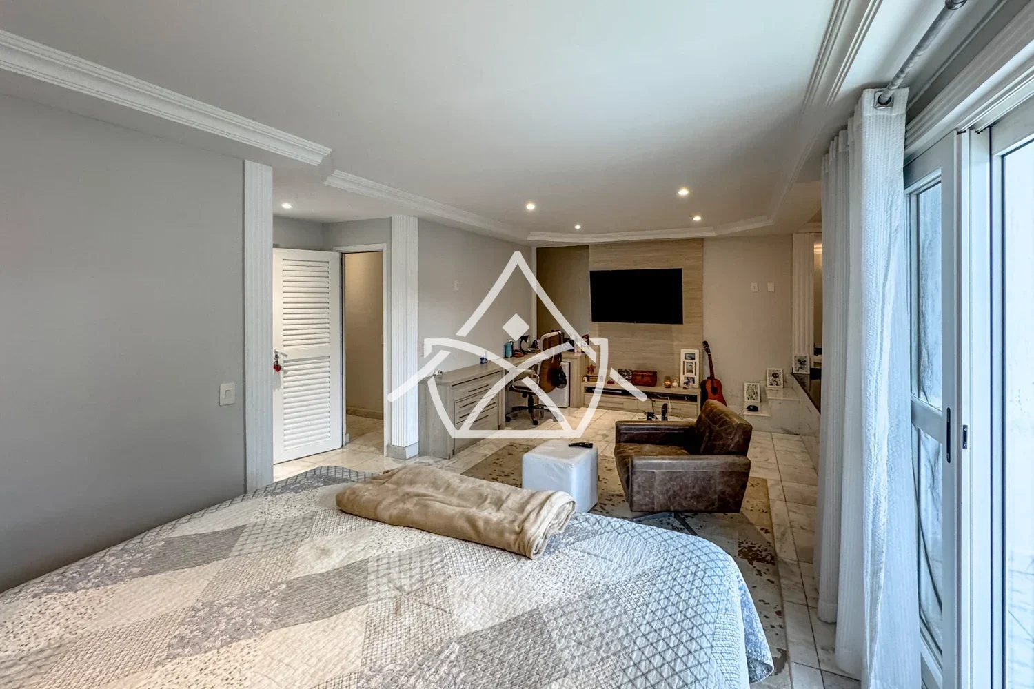 Casa Triplex na Barra da Tijuca no Blue Houses