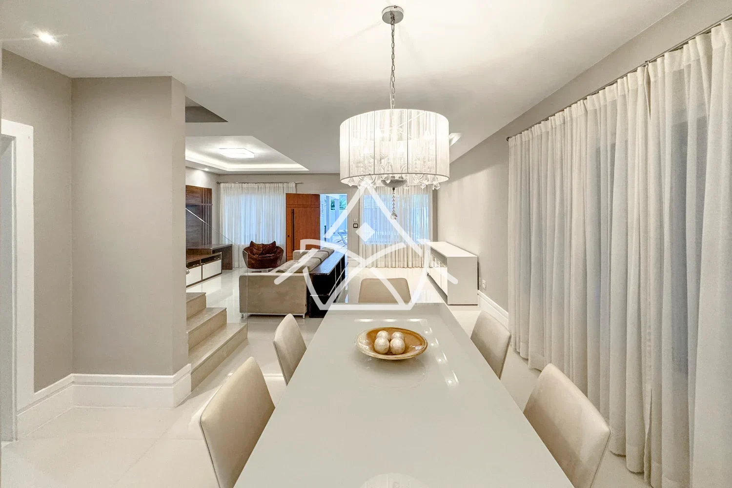 Casa Triplex à Venda Porteira Fechada na Barra da Tijuca