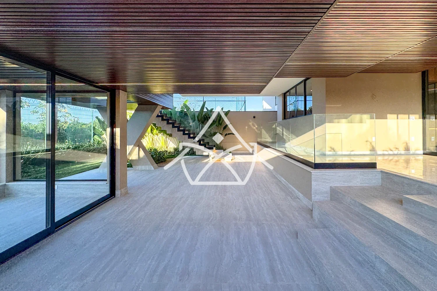 Casa com Elevador e Vista Lagoa no Barra da Tijuca