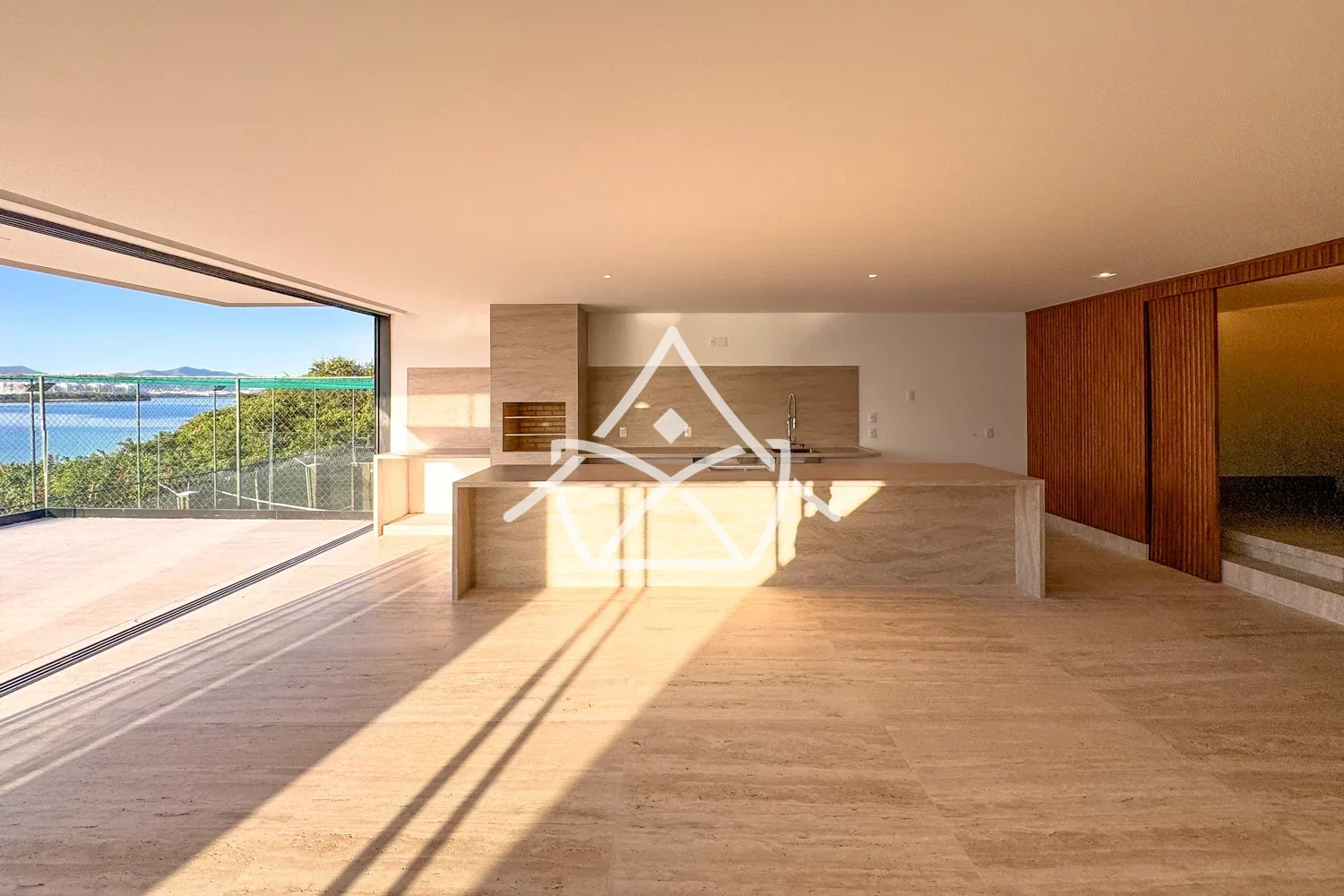 Casa com Elevador e Vista Lagoa no Barra da Tijuca
