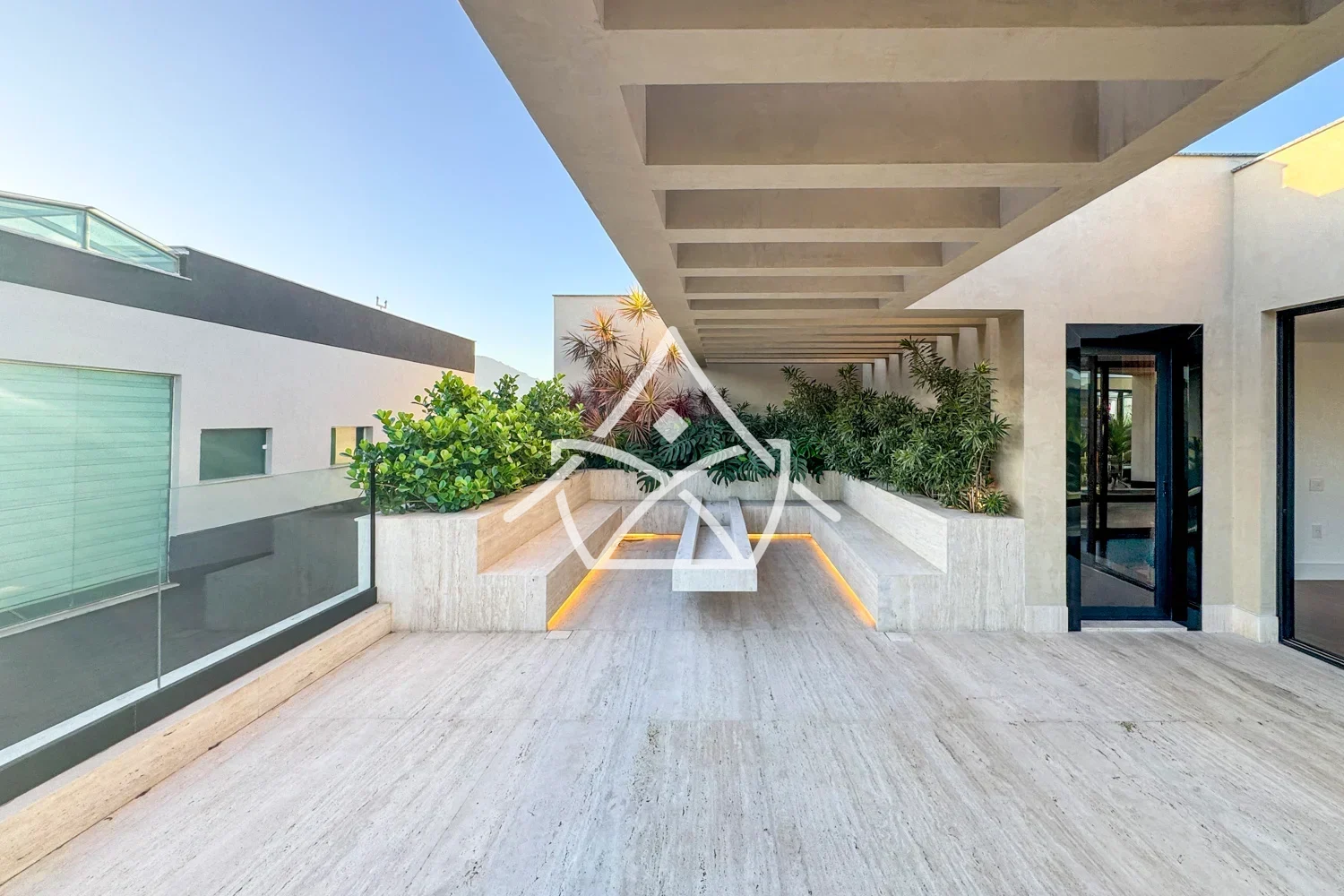 Casa com Elevador e Vista Lagoa no Barra da Tijuca