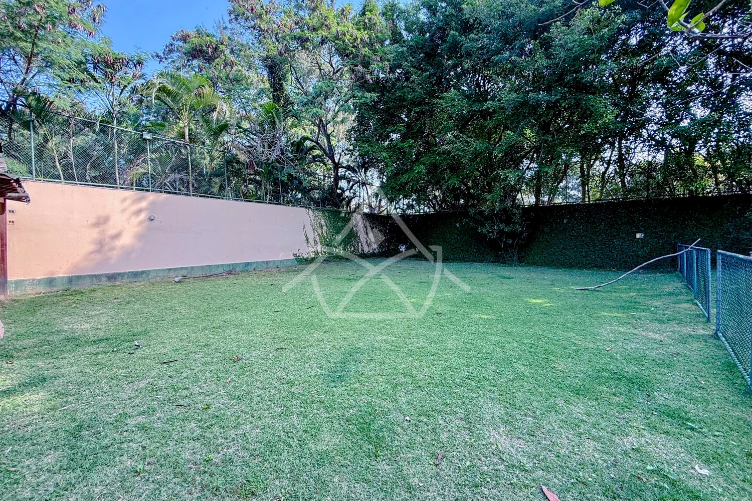 Casa Triplex Tradicional à Venda na Barra da Tijuca
