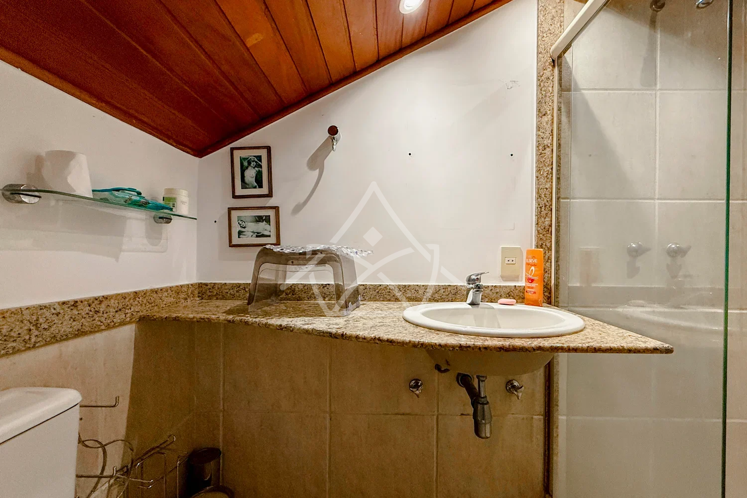 Casa Triplex Tradicional à Venda na Barra da Tijuca