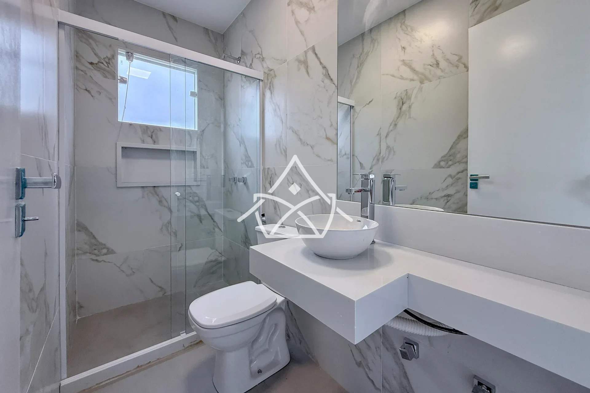Casa com Amplo Salão no Terceiro Andar no Villa Blanca I