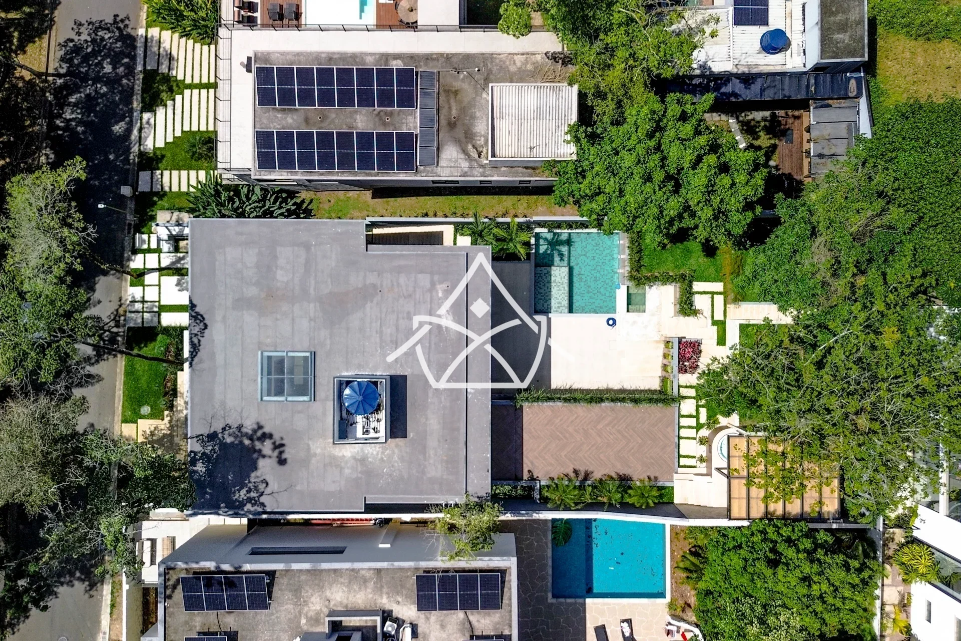 Casa Duplex em Itanhangá á Venda
