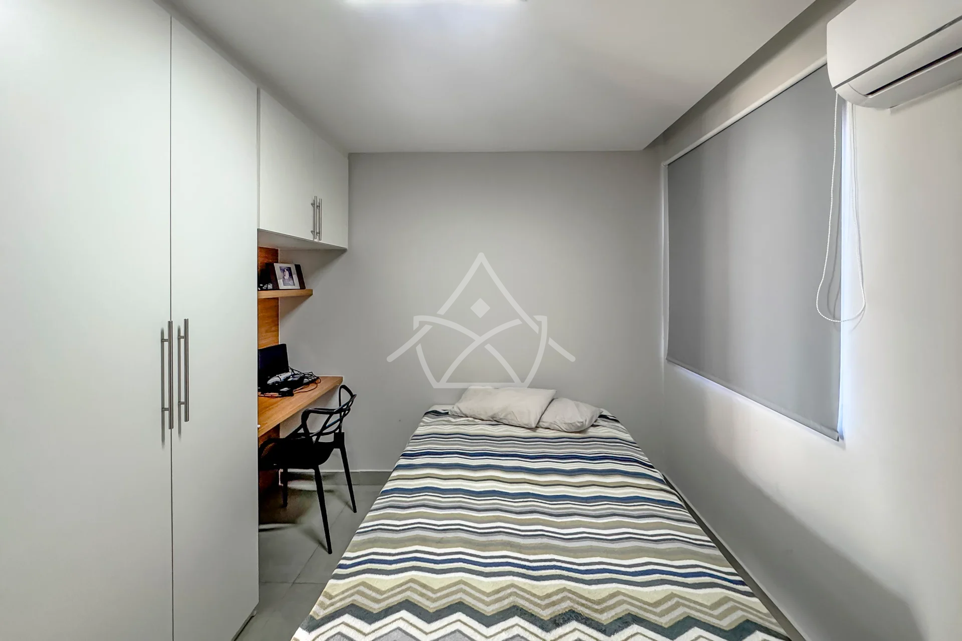Casa com 21 Placas Solares Fotovoltaicas no Recreio dos Bandeirantes