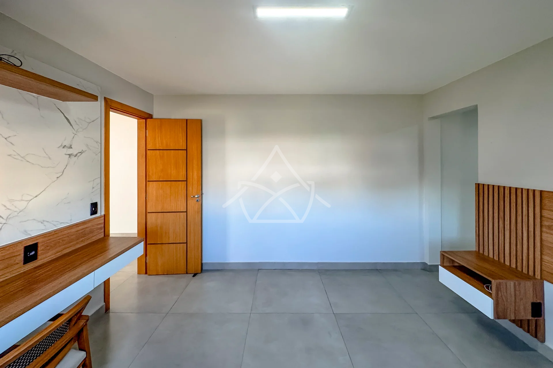 Casa com 21 Placas Solares Fotovoltaicas no Recreio dos Bandeirantes