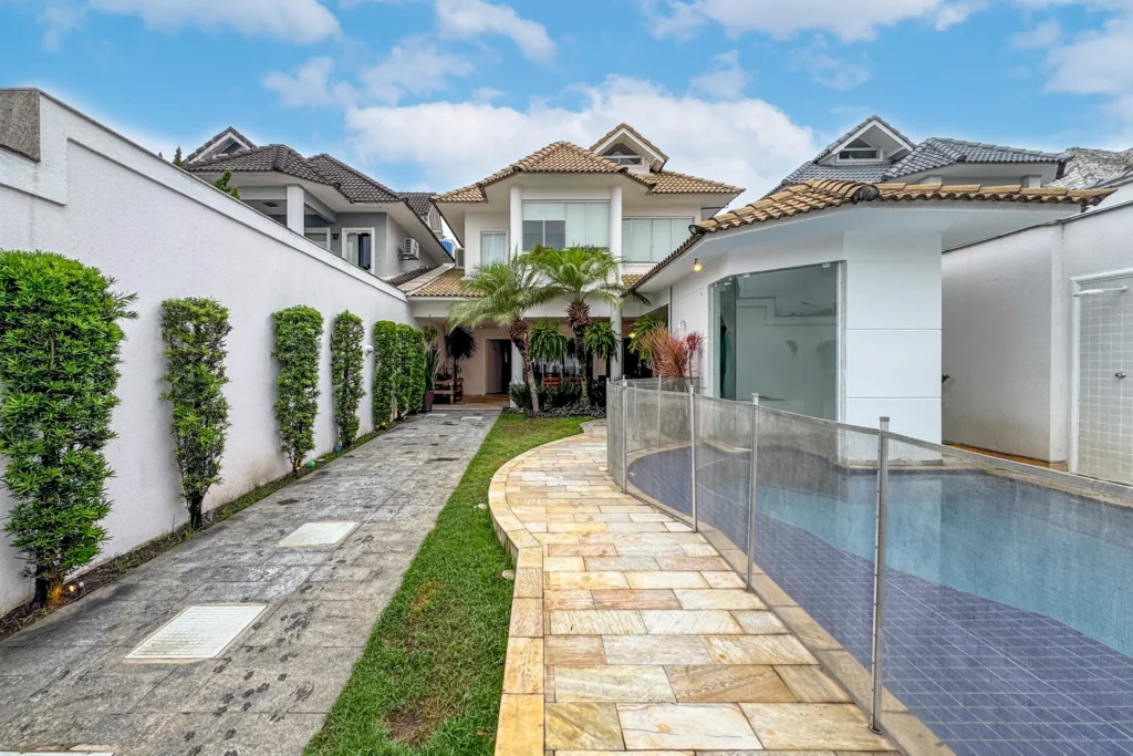 Casa Triplex com 3 Quartos no Recreio dos Bandeirantes
