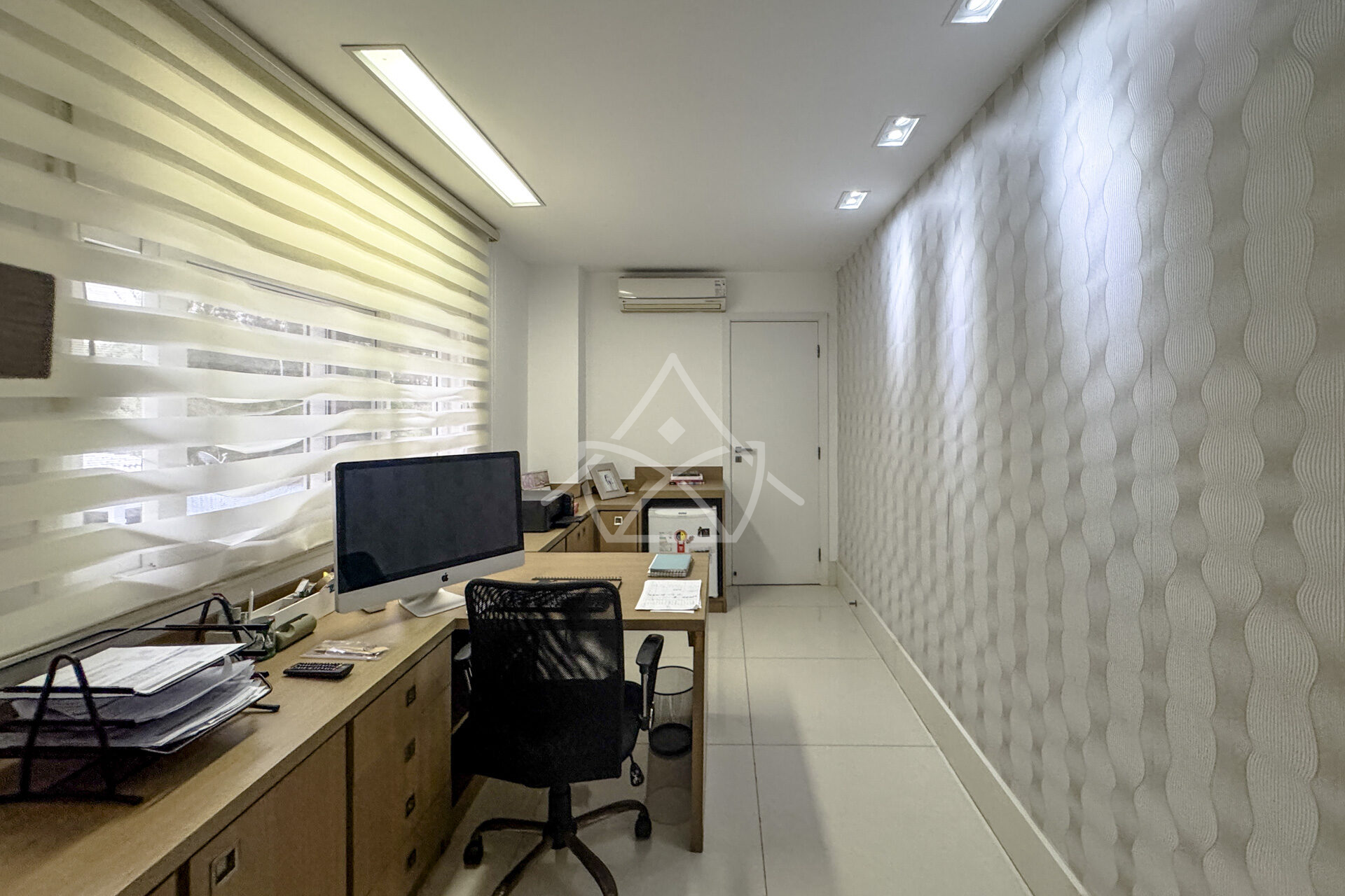 Casa à Venda com 3 Andares na Barra da Tijuca