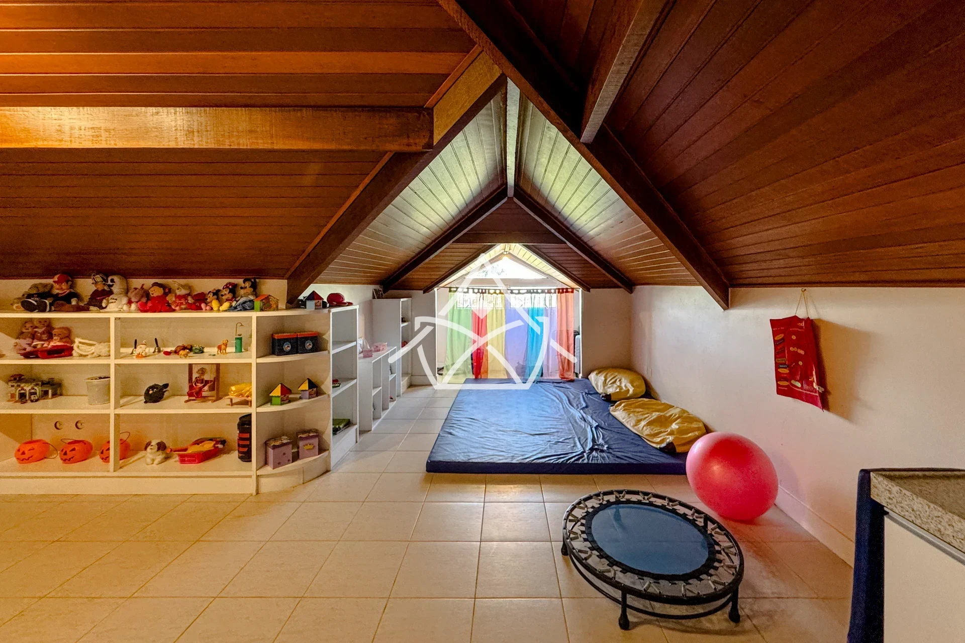 Casa com Placas Solares na Barra da Tijuca