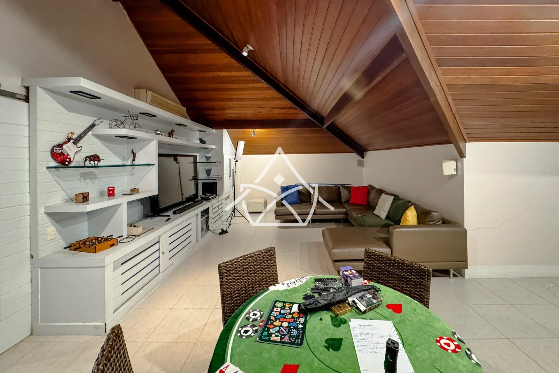 Casa com Placas Solares na Barra da Tijuca