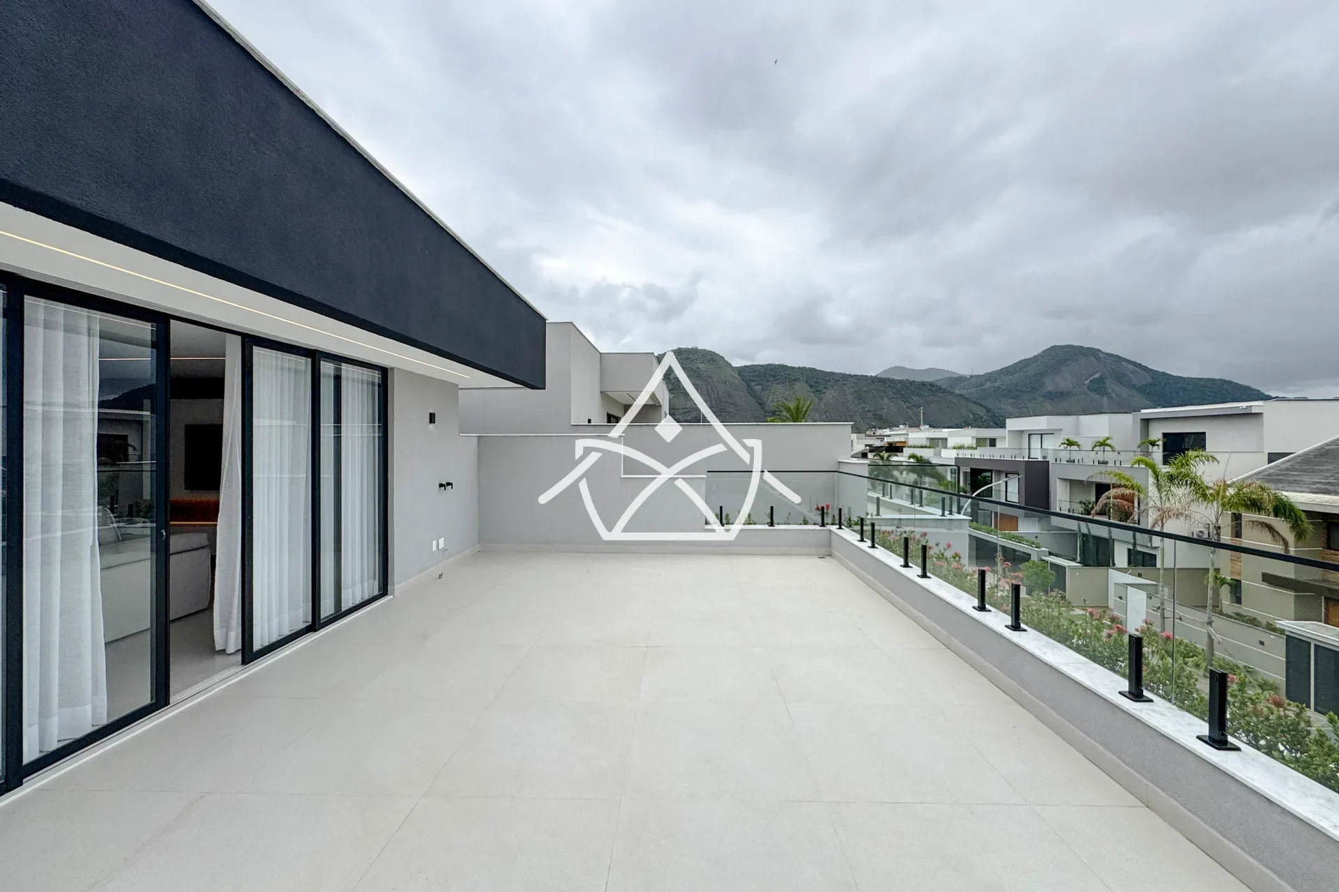 Casa Contemporânea Moderna no Recreio dos Bandeirantes