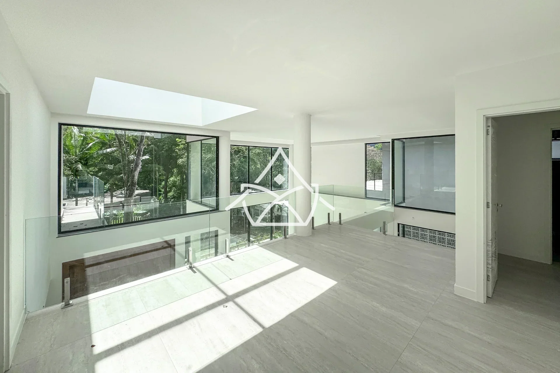 Casa Duplex em Itanhangá á Venda