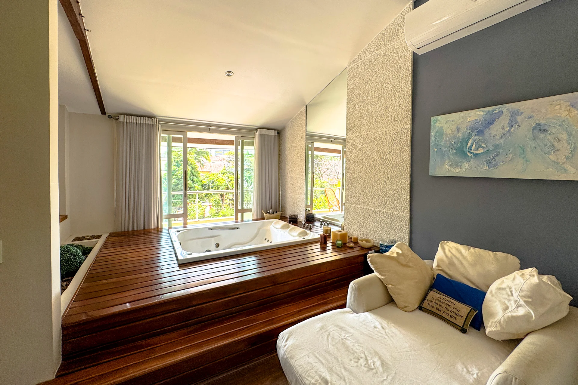 Casa Triplex com Lazer Completo na Barra da Tijuca