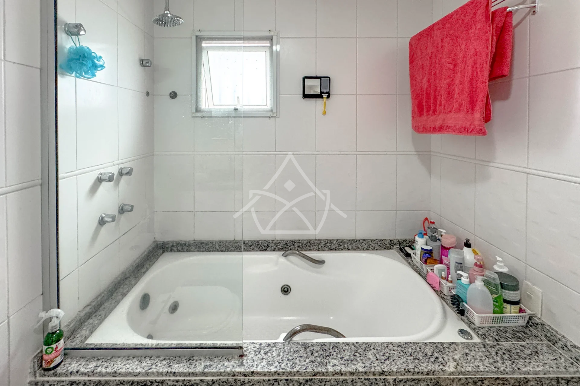 Casa Triplex com Sauna e Piscina no Recreio dos Bandeirantes