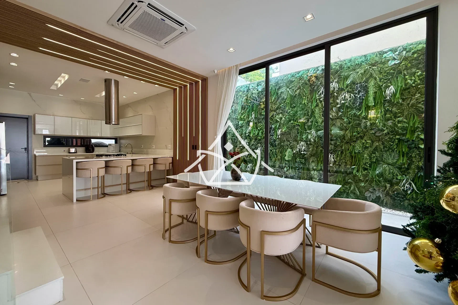 Casa com Área Gourmet Climatizada no Recreio dos Bandeirantes