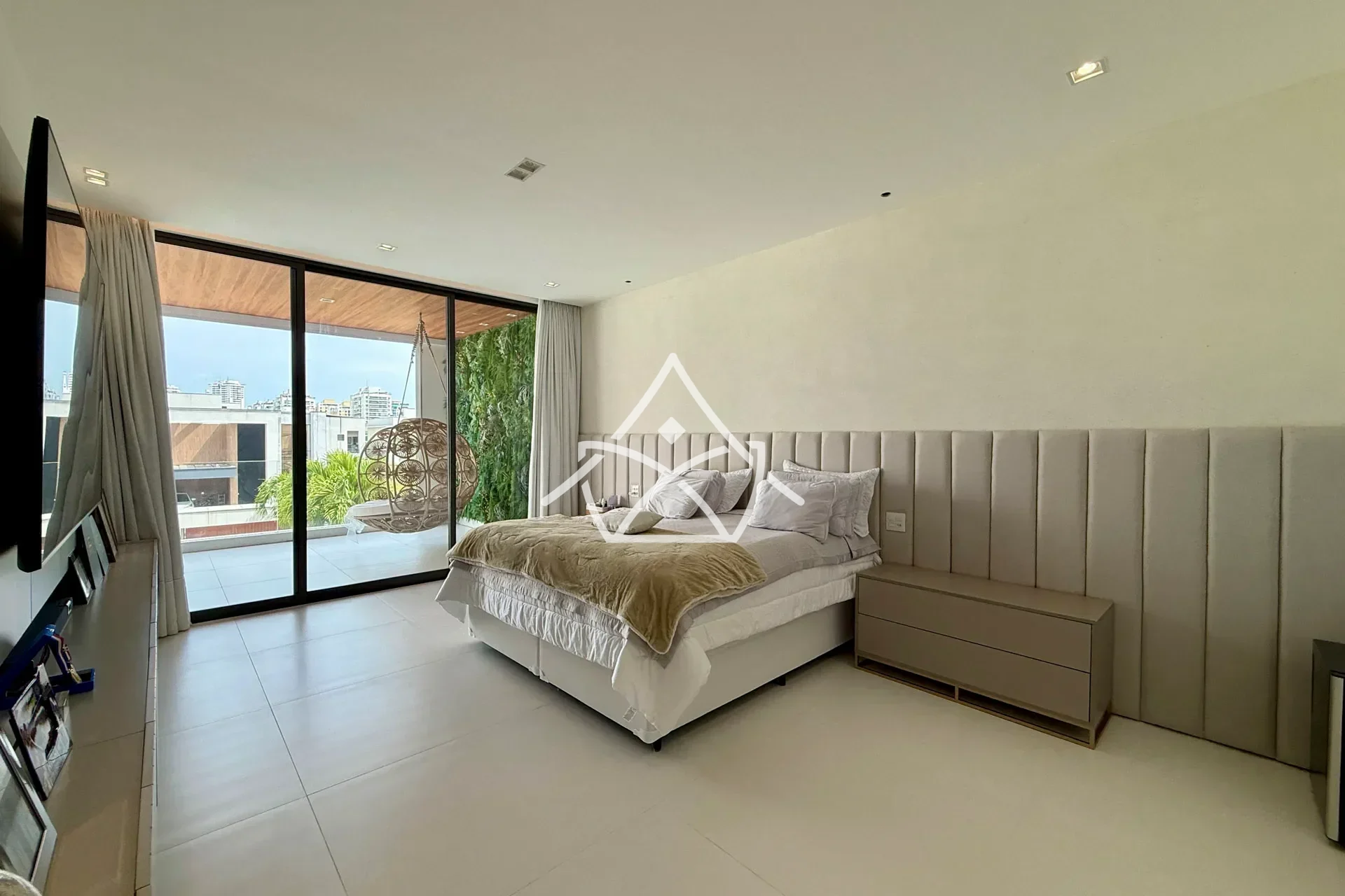 Casa com Área Gourmet Climatizada no Recreio dos Bandeirantes