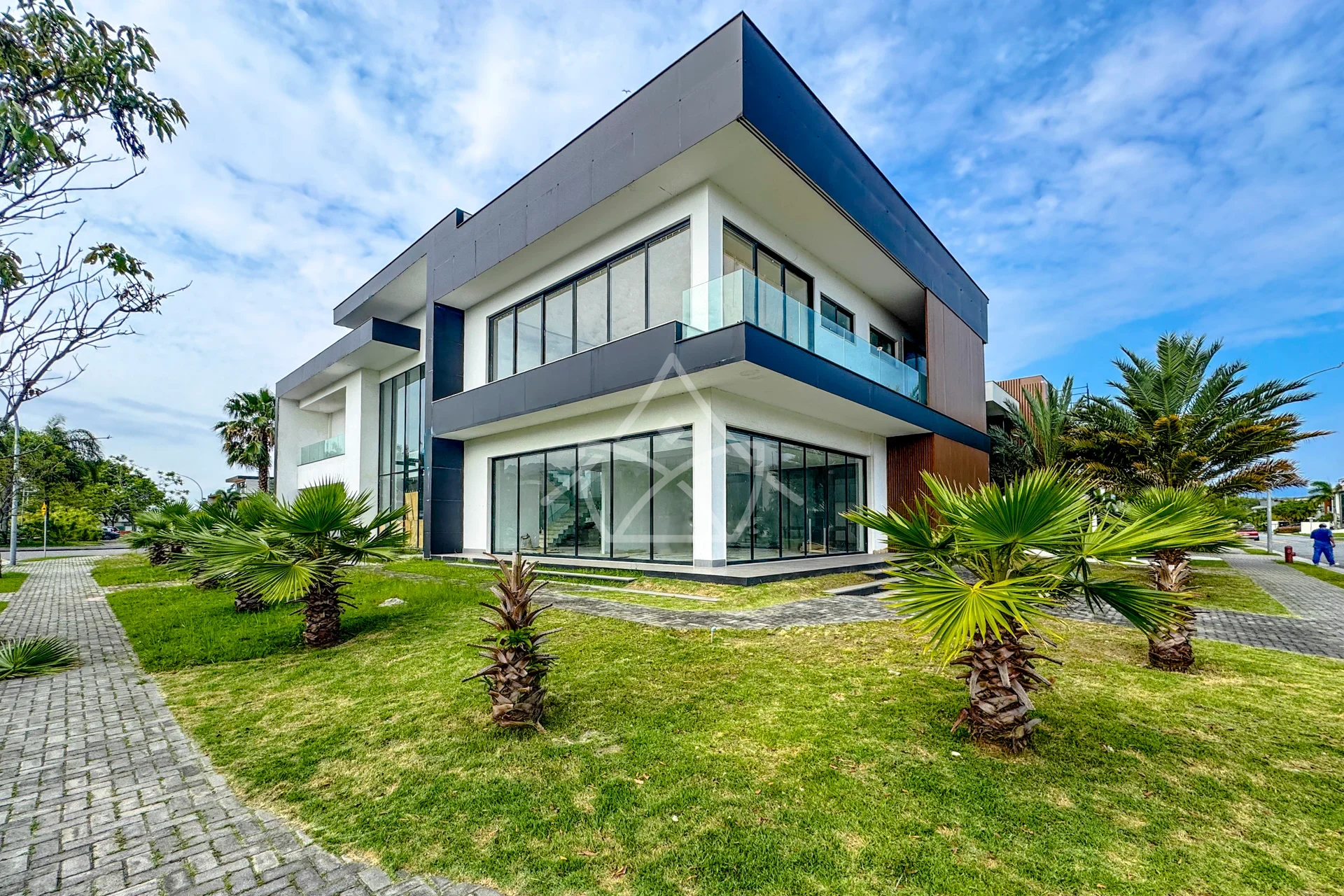 Casa Duplex com Elevador na Barra da Tijuca