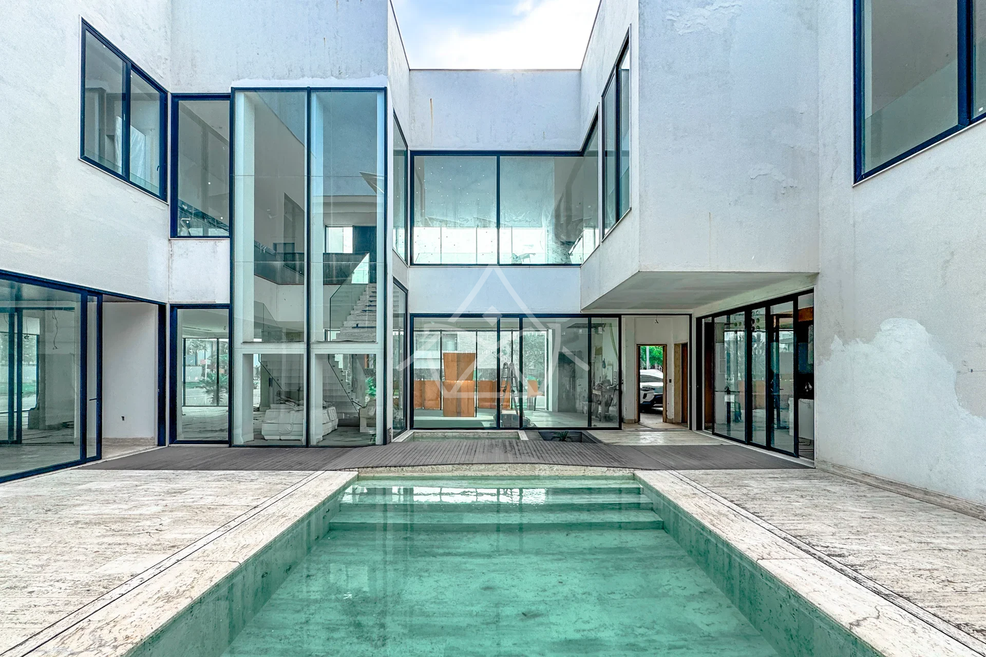 Casa Duplex com Elevador na Barra da Tijuca