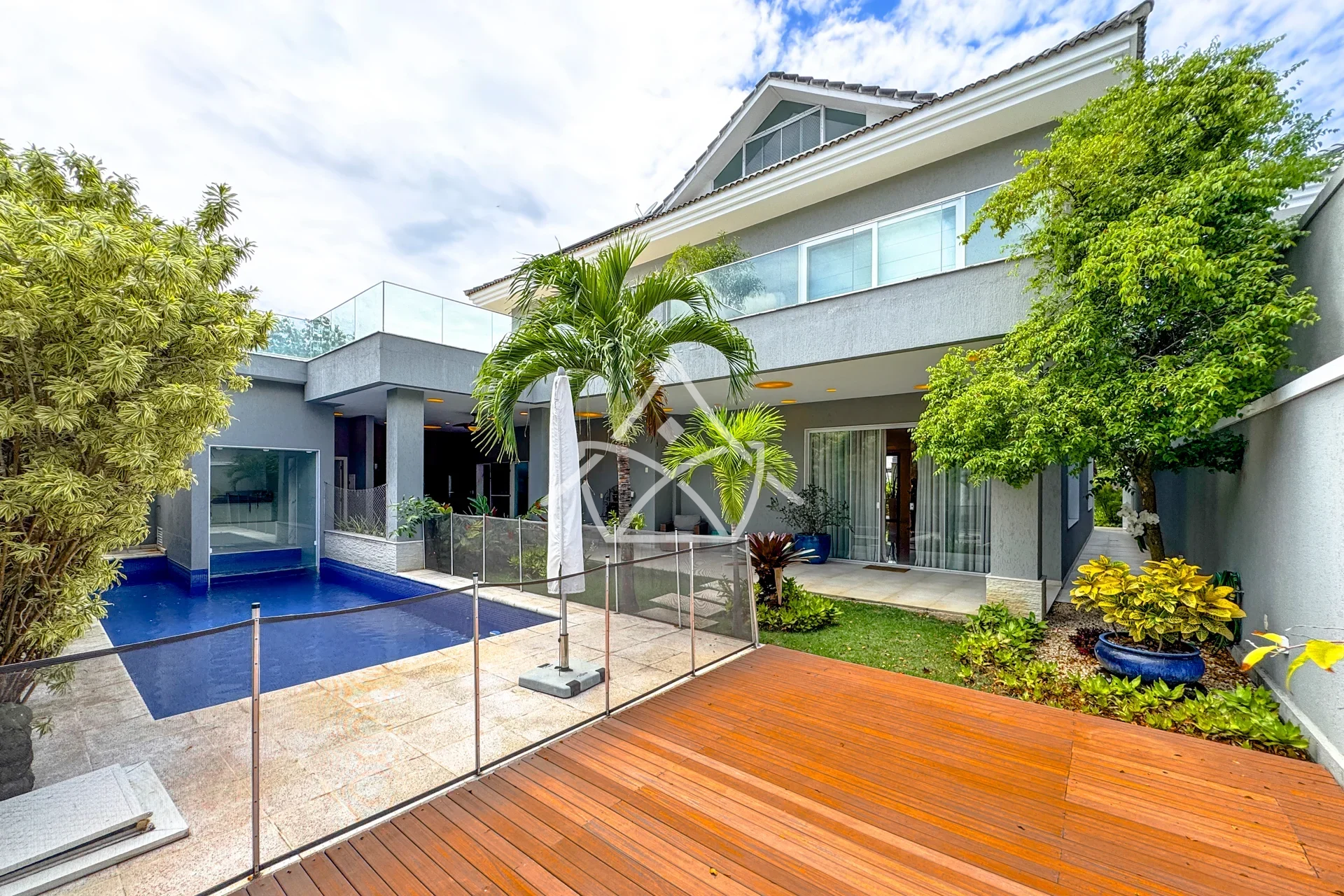 Triplex no Condomínio Del Lago na Barra da Tijuca