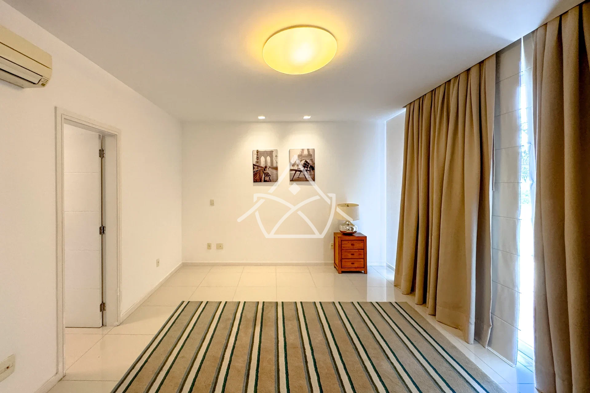 Triplex no Condomínio Del Lago na Barra da Tijuca