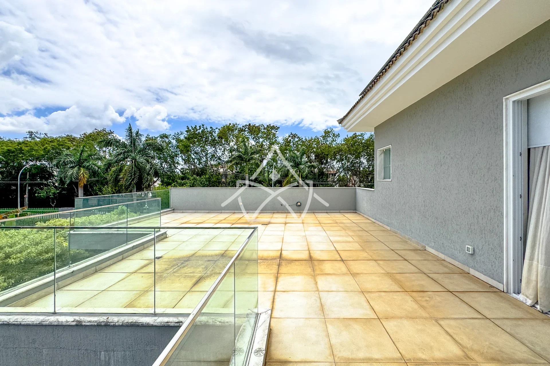 Triplex no Condomínio Del Lago na Barra da Tijuca