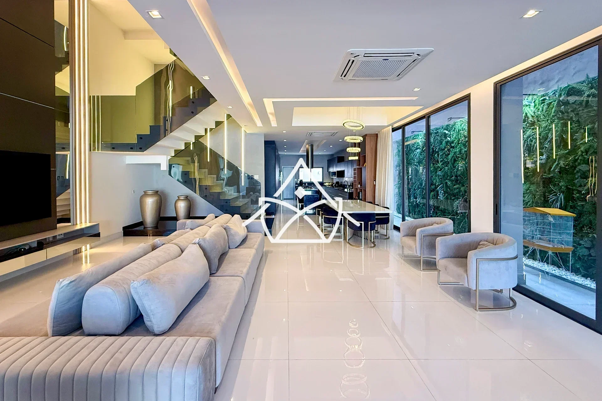 Casa com Área Gourmet Climatizada no Recreio dos Bandeirantes