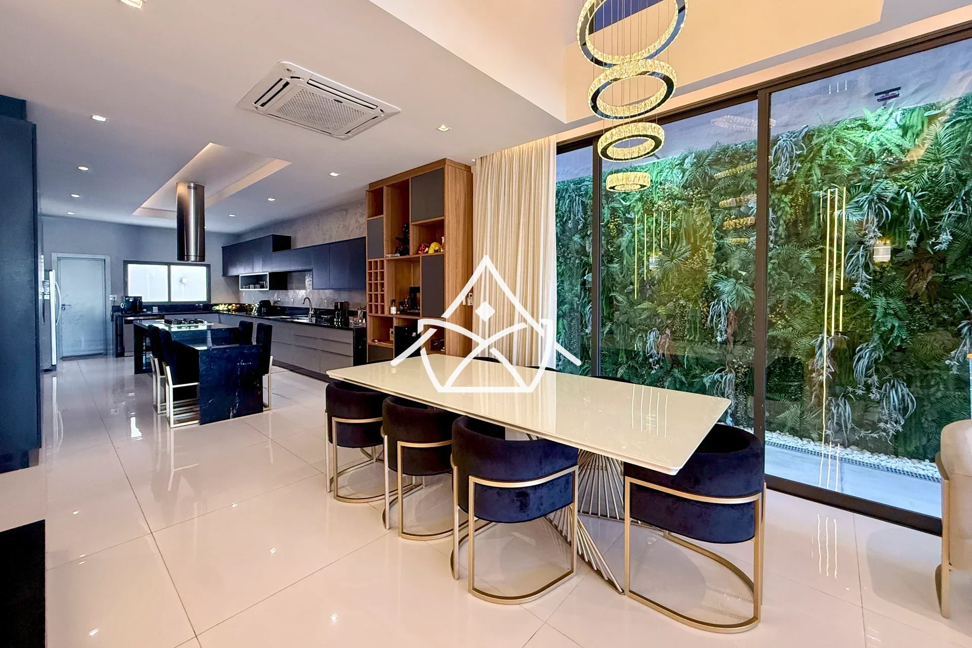 Casa com Área Gourmet Climatizada no Recreio dos Bandeirantes