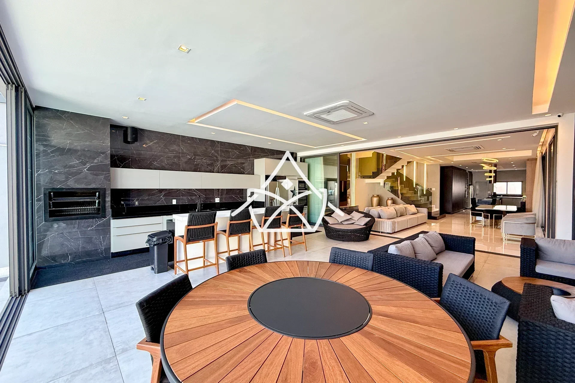 Casa com Área Gourmet Climatizada no Recreio dos Bandeirantes