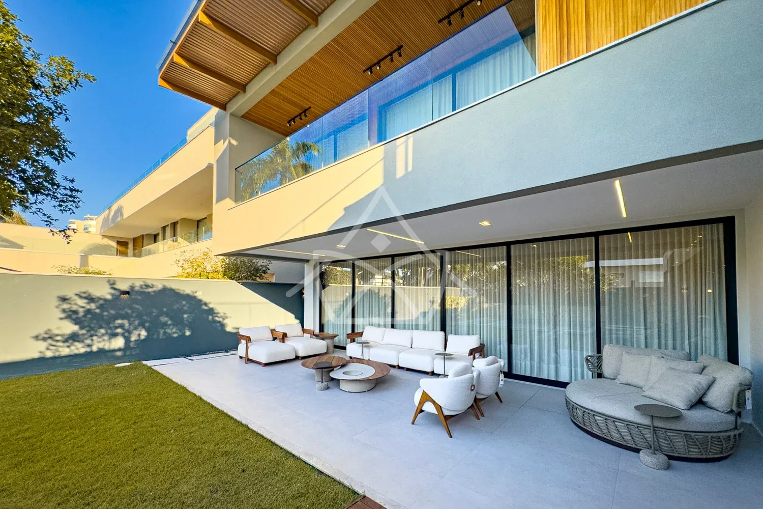 Mansão Triplex na Barra da Tijuca