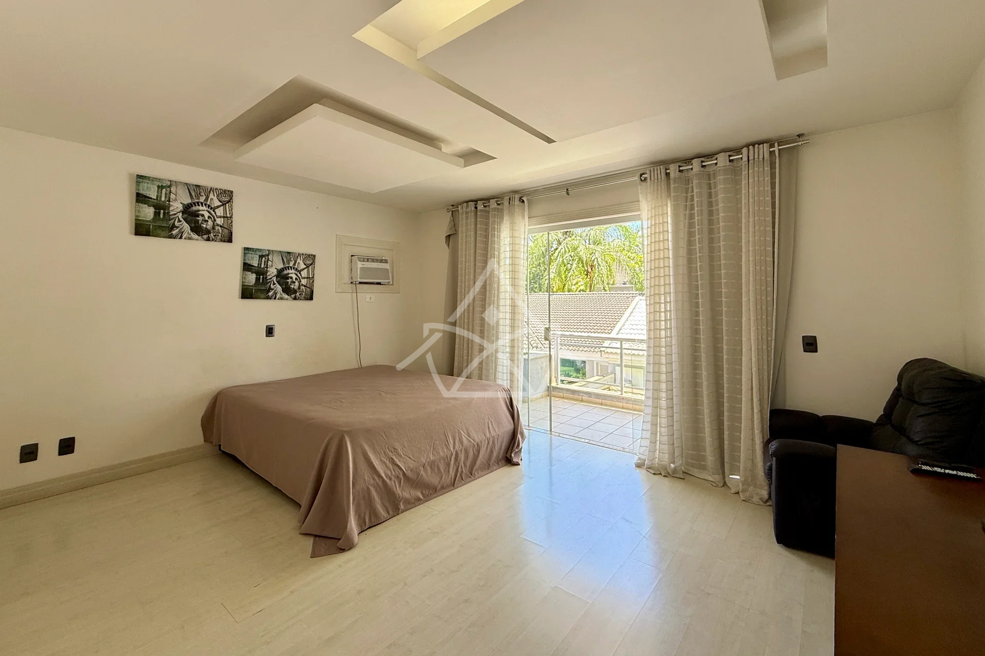Triplex com Sótão Multiuso na Barra da Tijuca