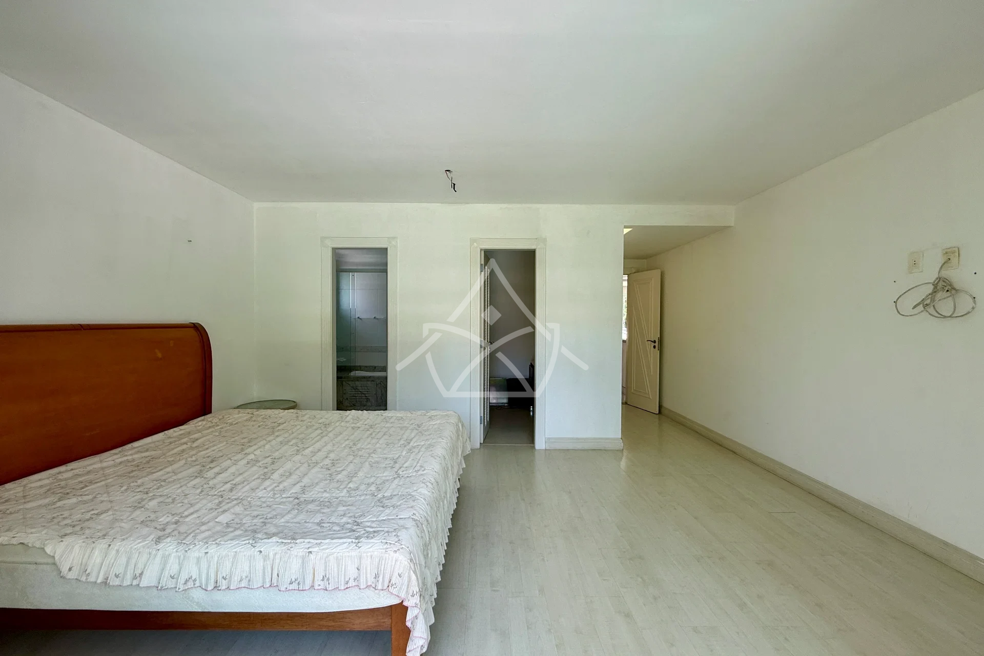 Triplex com Sótão Multiuso na Barra da Tijuca