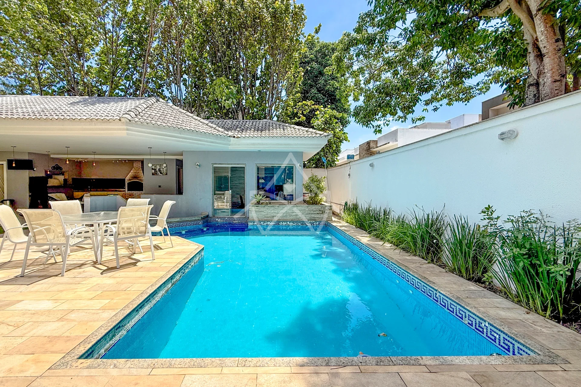 Triplex com Sótão Multiuso na Barra da Tijuca