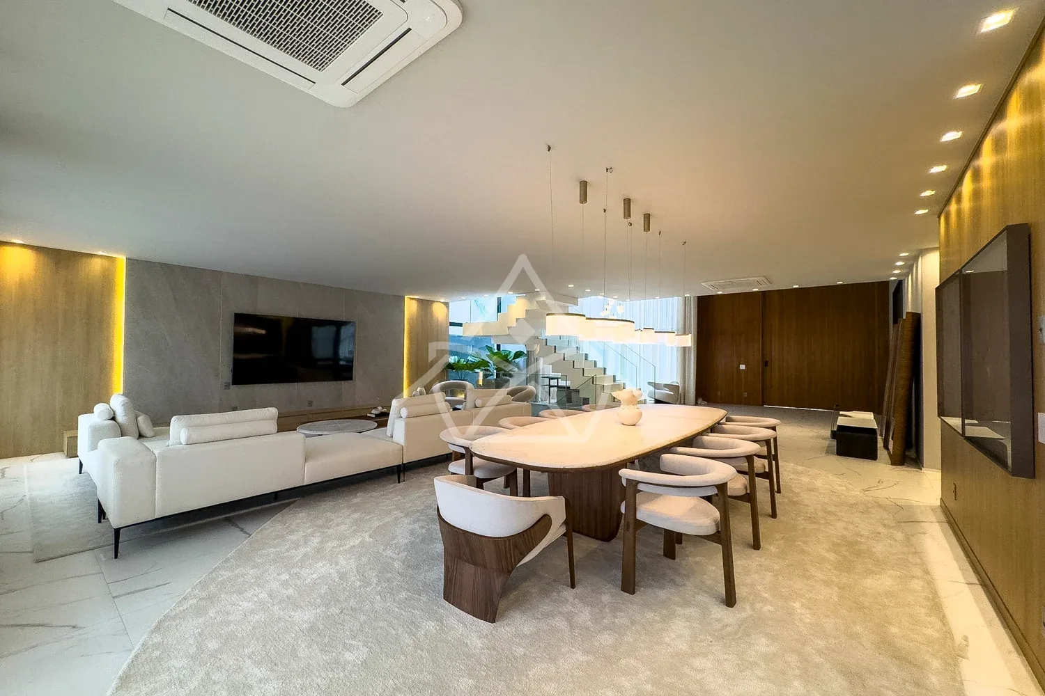 Mansão Triplex na Barra da Tijuca