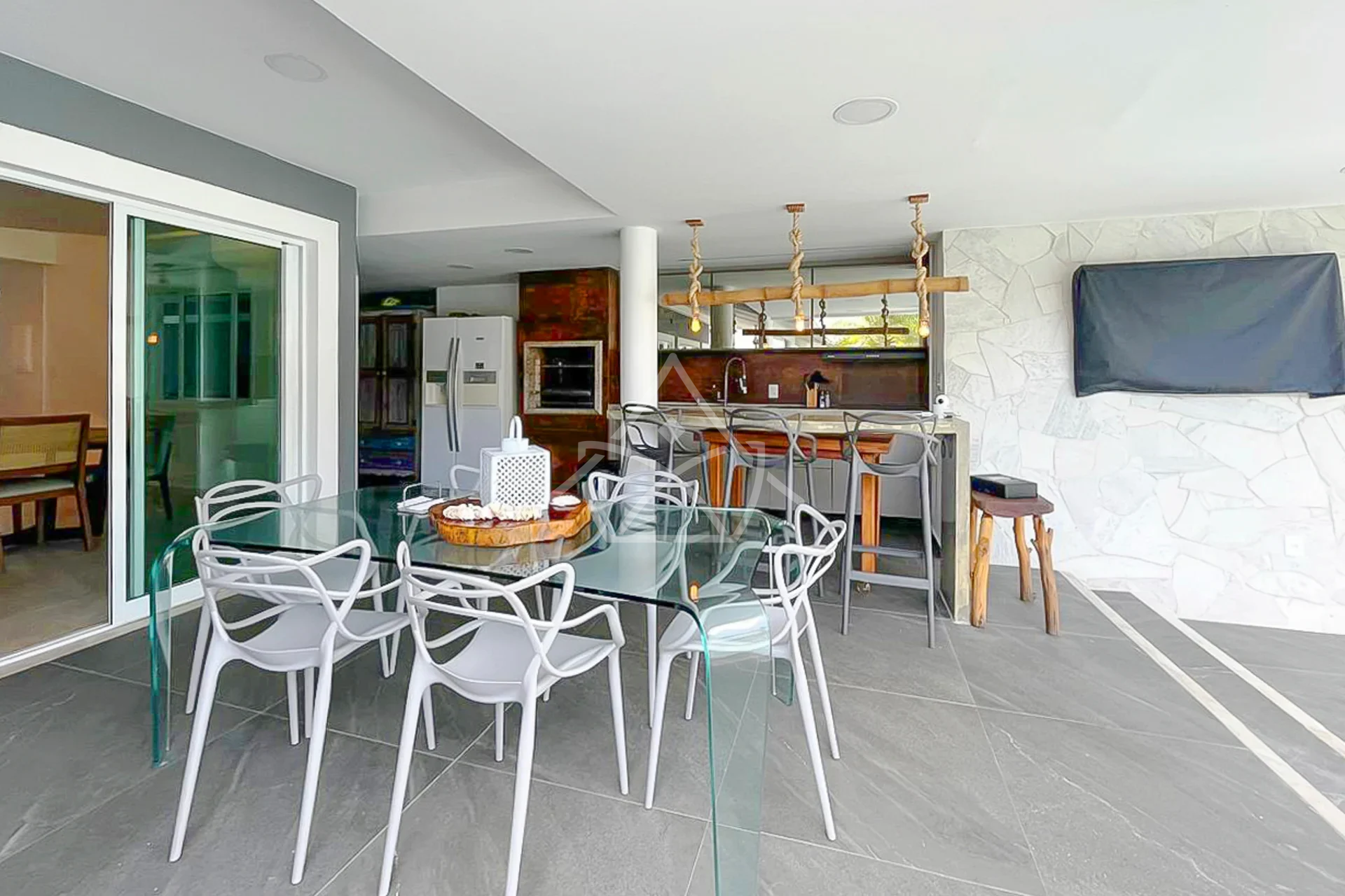 Duplex no Crystal Lake na Barra da Tijuca