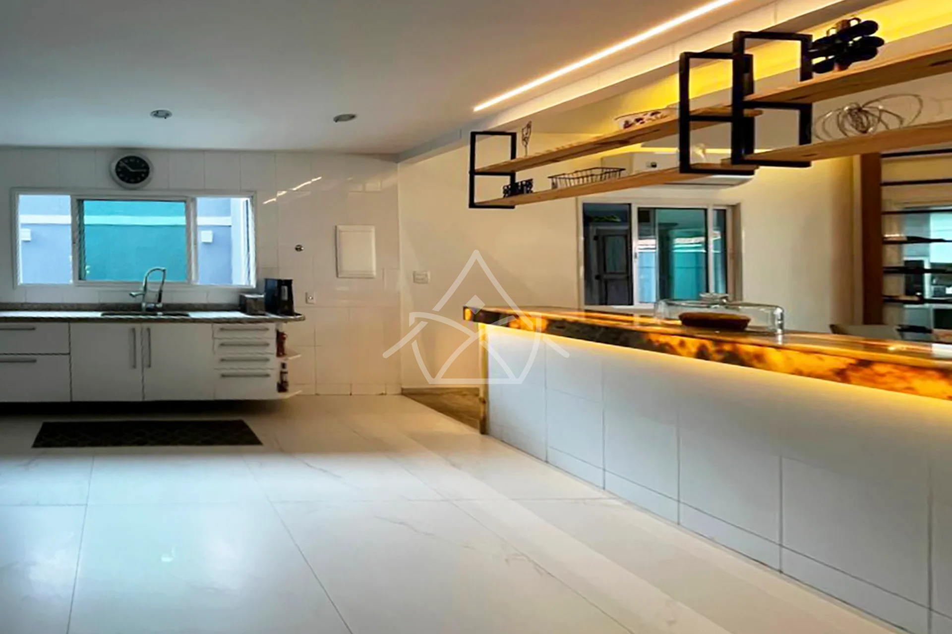 Duplex no Crystal Lake na Barra da Tijuca