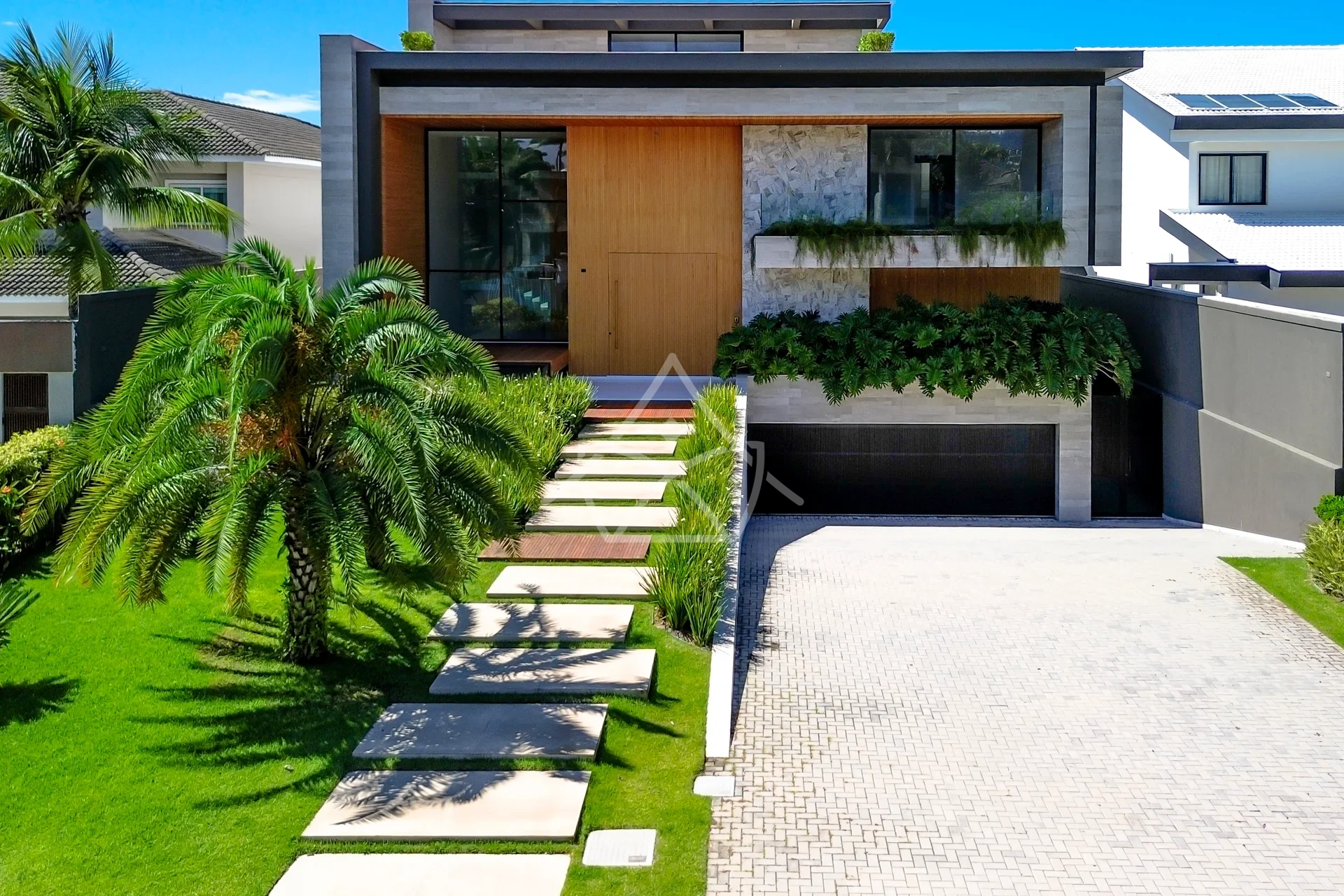 Mansão Triplex no Malibu na Barra da Tijuca