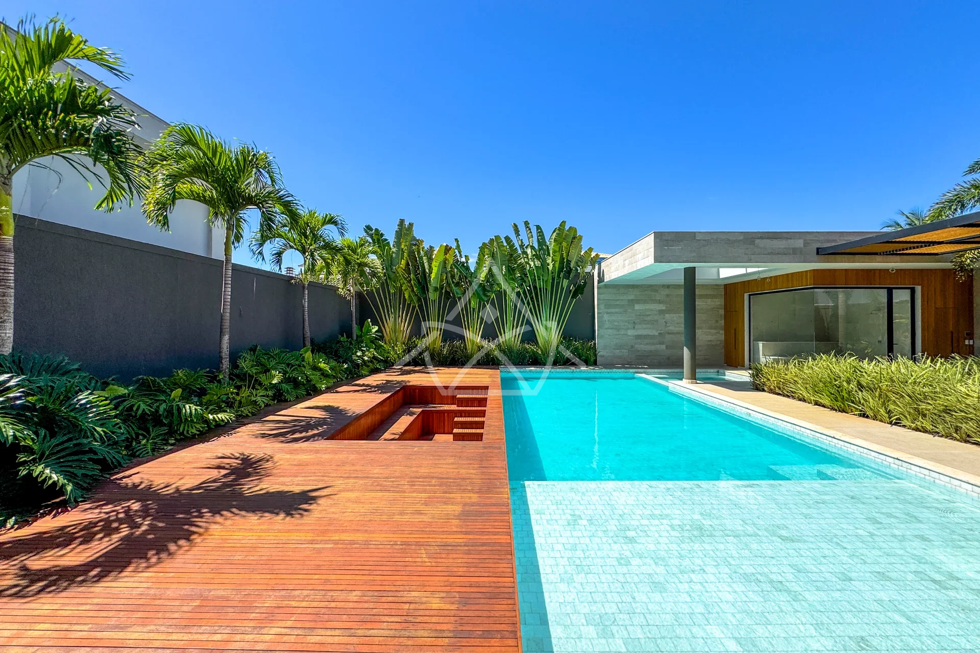 Mansão Triplex no Malibu na Barra da Tijuca