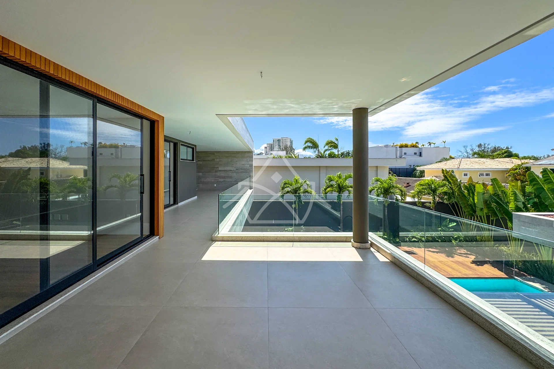 Mansão Triplex no Malibu na Barra da Tijuca