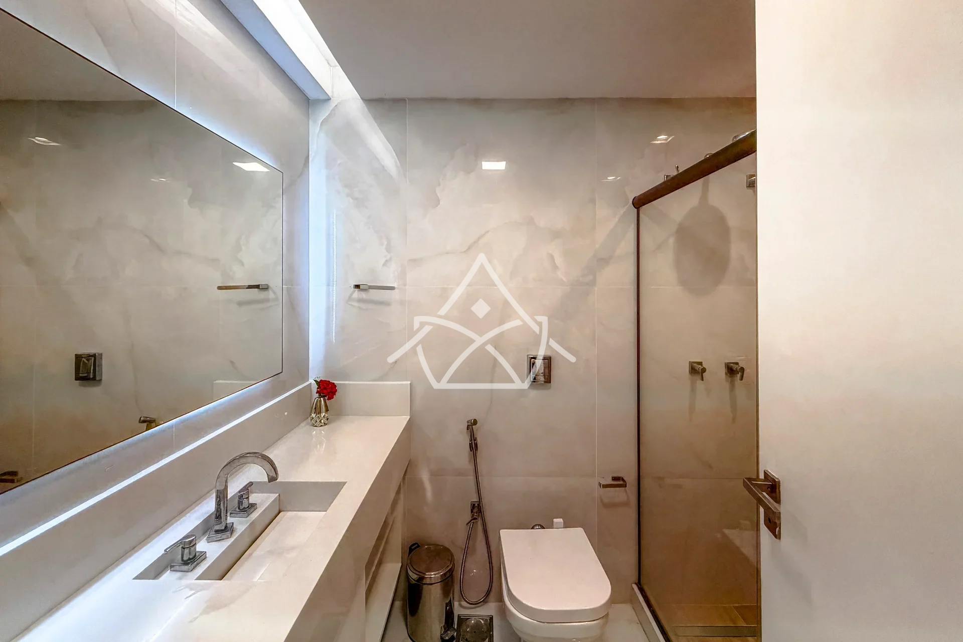 Casa Triplex Mobiliada na Barra da Tijuca