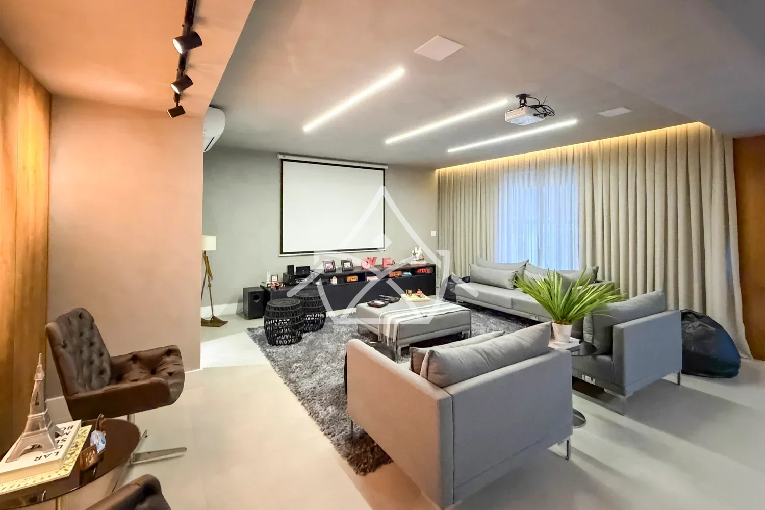 Casa com Elevador e Rooftop na Barra da Tijuca