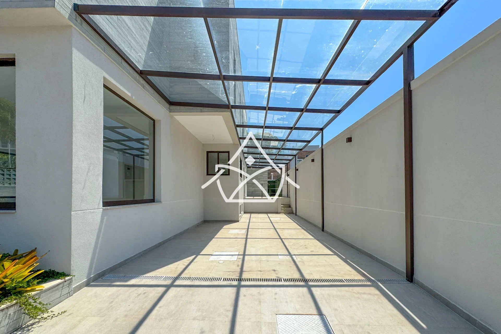 Triplex com Sótão à Venda na Barra da Tijuca