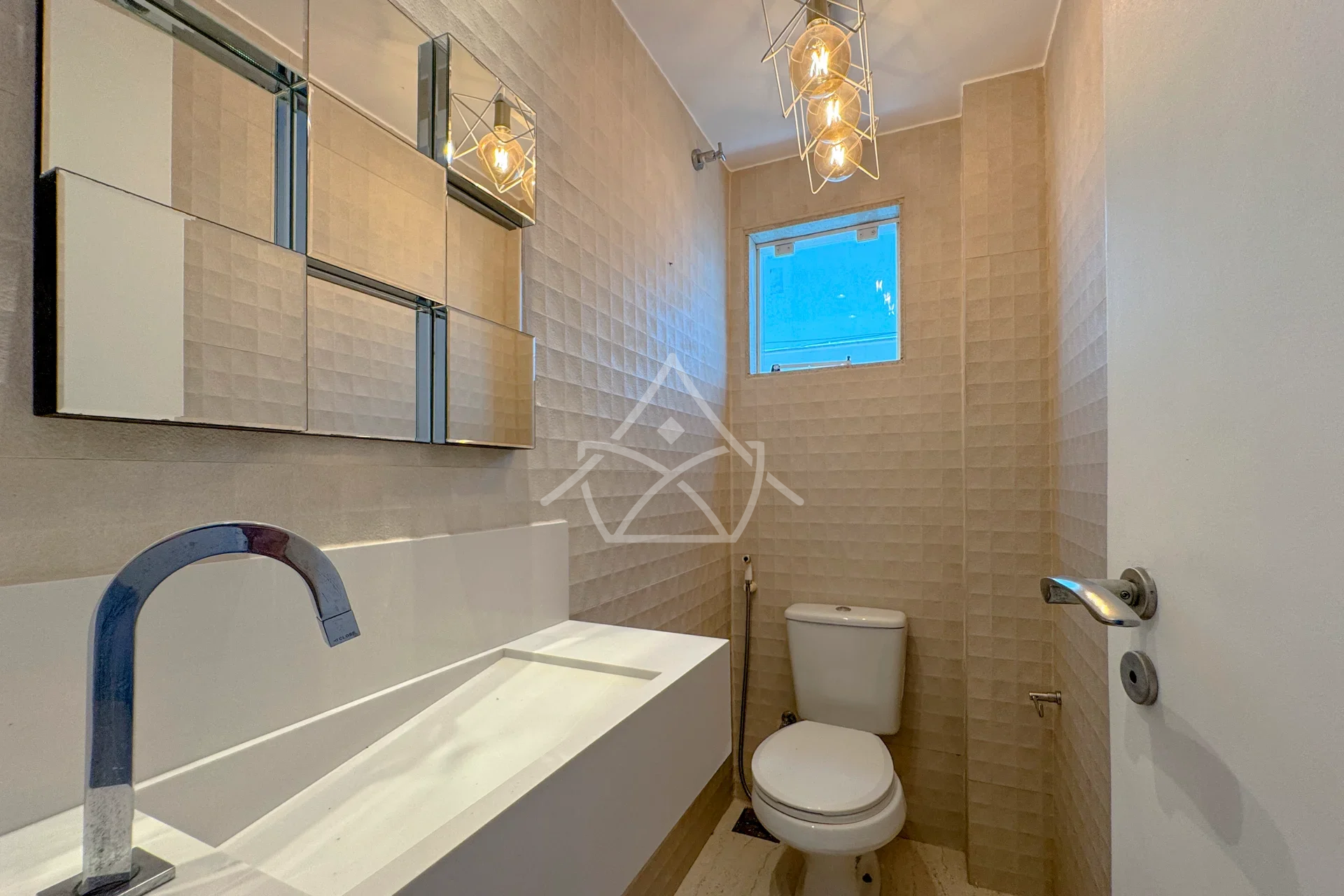 Triplex Contemporâneo com Sótão na Barra da Tijuca