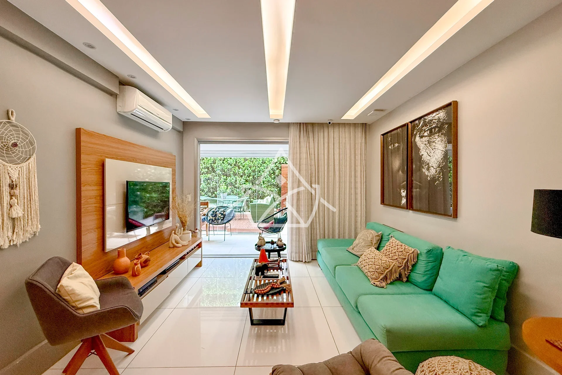Triplex em Estilo Contemporâneo no Recreio dos Bandeirantes
