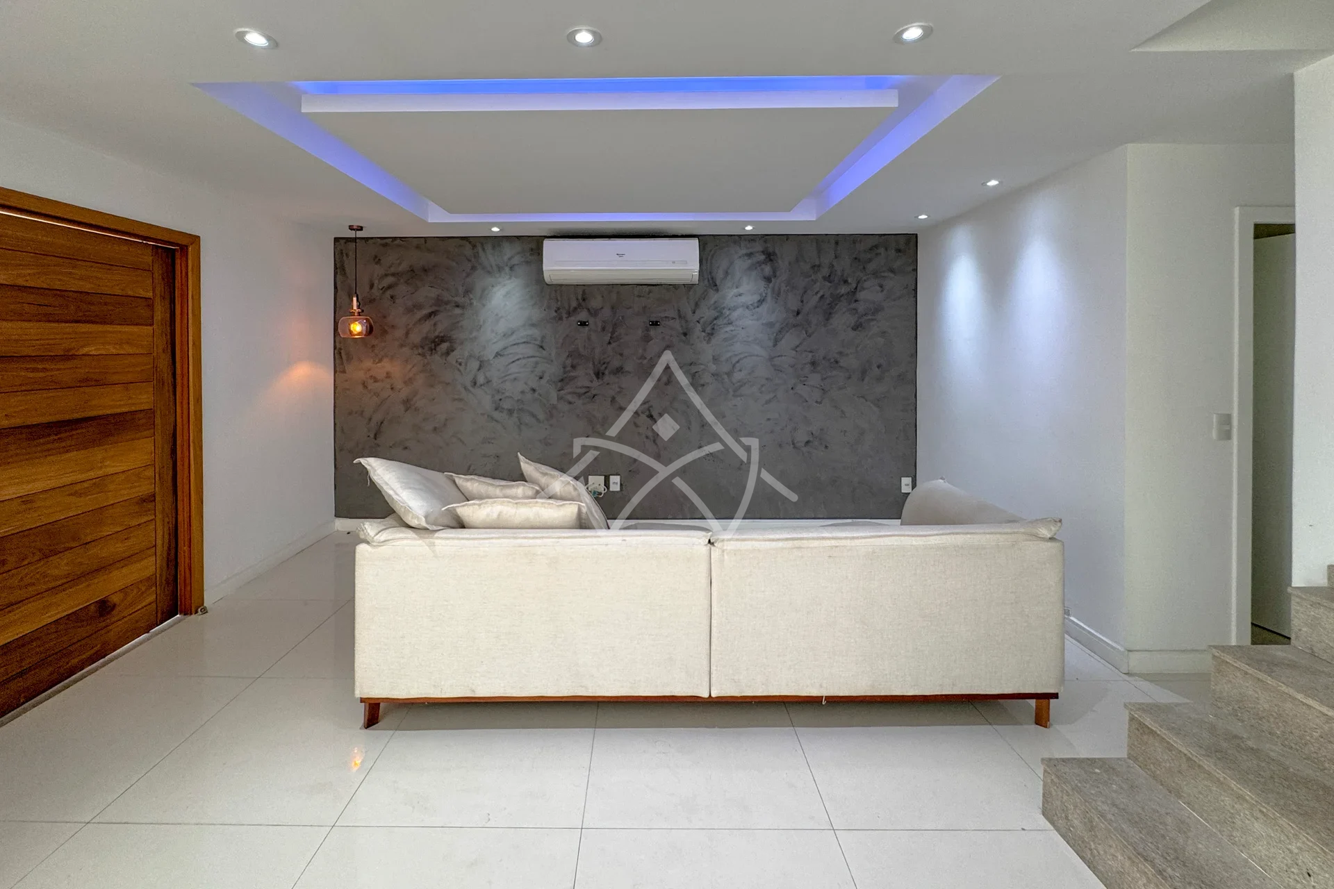 Triplex Contemporâneo com Sótão na Barra da Tijuca