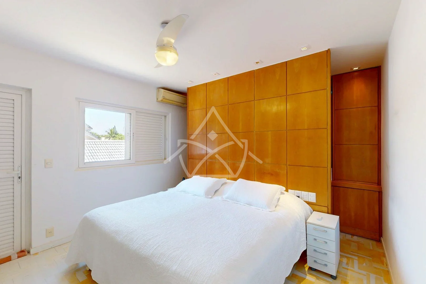 Triplex com Piscina com Raia na Barra da Tijuca