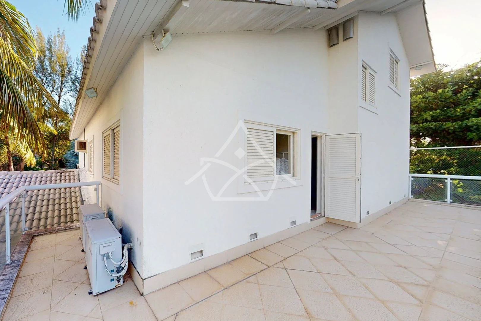 Triplex com Piscina com Raia na Barra da Tijuca